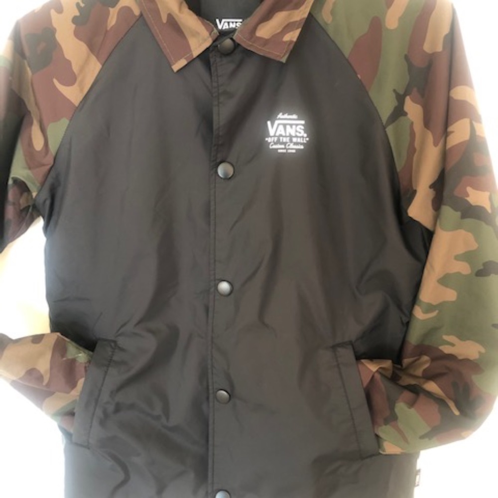Vans Camo Windbreaker